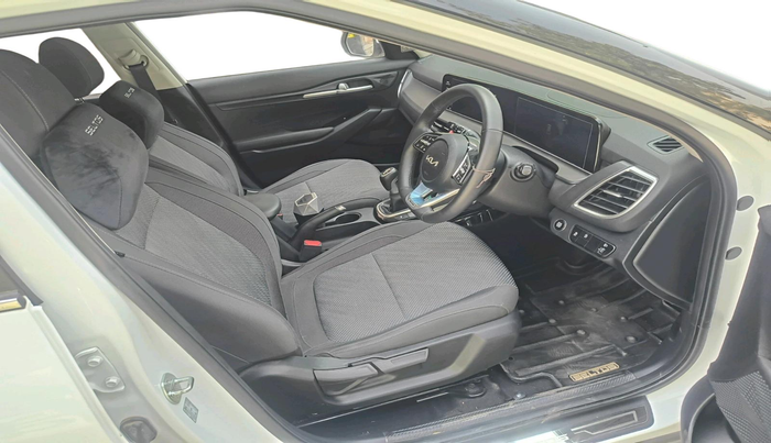 2025 KIA SELTOS HTK Plus (O) 1.5 Petrol MT, Petrol, Manual, 11,737 km, interior