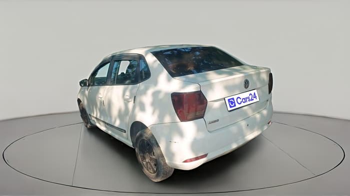 2017 Volkswagen Ameo TRENDLINE 1.5L, Diesel, Manual, 1,04,766 km, exterior