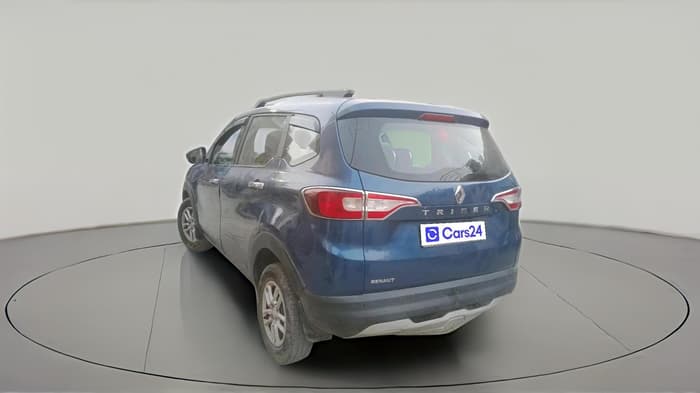 2022 Renault TRIBER RXT, Petrol, Manual, 97,670 km, exterior