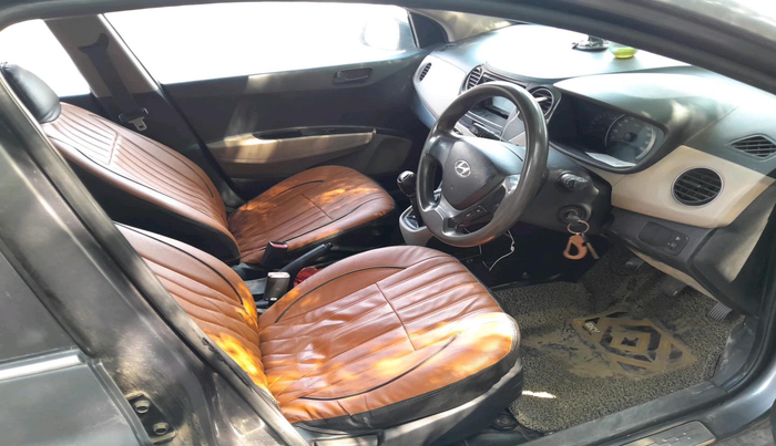 2014 Hyundai Grand i10 MAGNA 1.2 KAPPA VTVT, Petrol, Manual, 2,17,051 km, interior