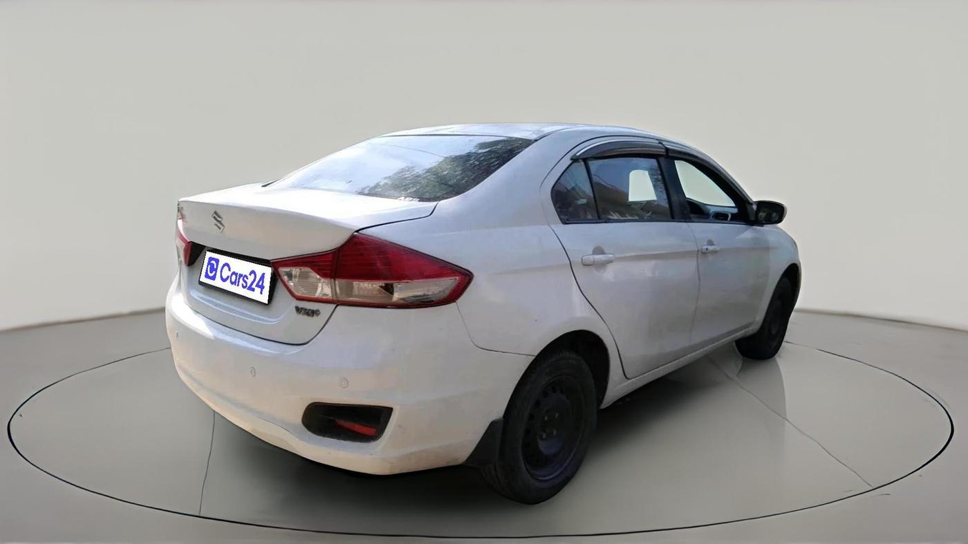 2015 Maruti Ciaz VXI, Petrol, Manual, 1,69,491 km, exterior