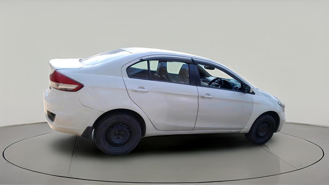 2015 Maruti Ciaz VXI, Petrol, Manual, 1,69,491 km, exterior