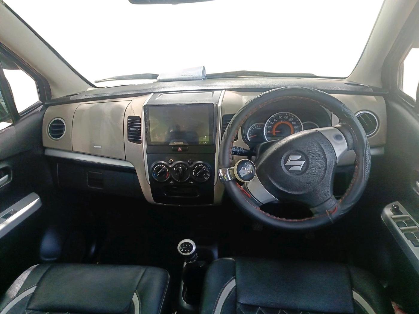 2014 Maruti Wagon R 1.0 VXI, Petrol, Manual, 28,763 km, interior