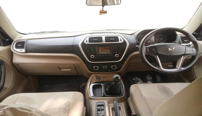 2024 Mahindra BOLERO NEO N 8, Diesel, Manual, 45,847 km, interior