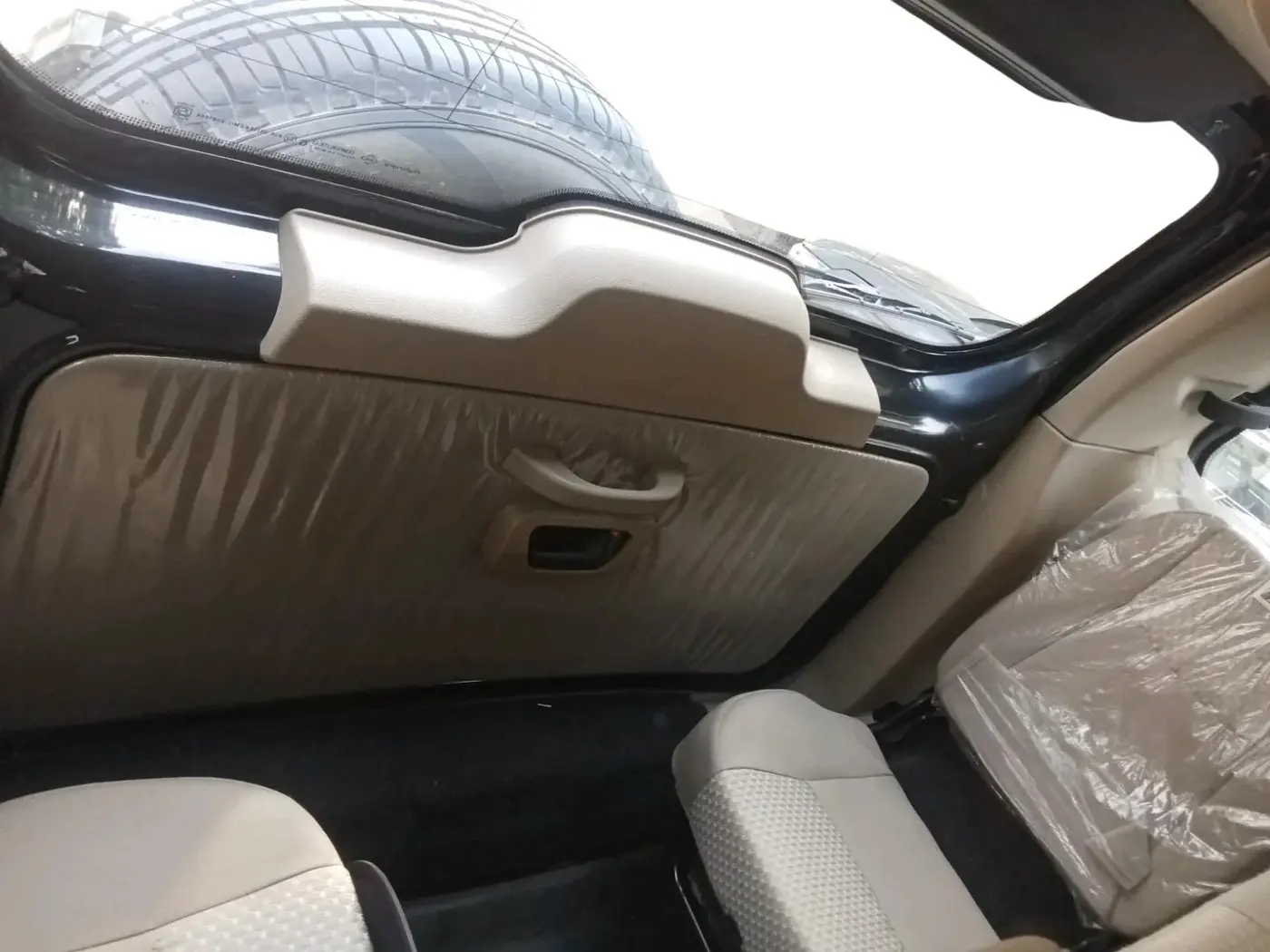 2024 Mahindra BOLERO NEO N 8, Diesel, Manual, 45,847 km, interior