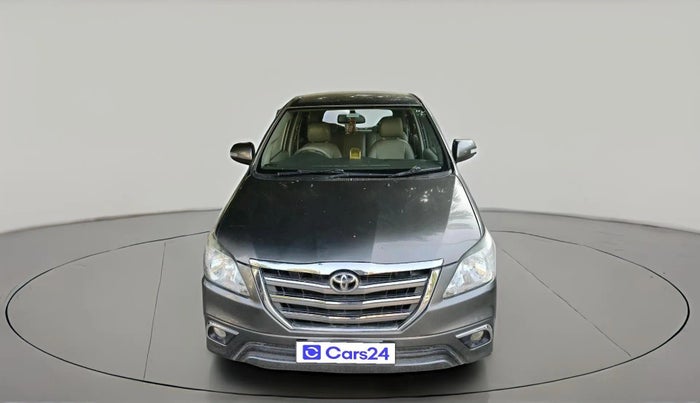 2014 Toyota Innova 2.5 VX 8 STR, Diesel, Manual, 1,45,716 km, exterior