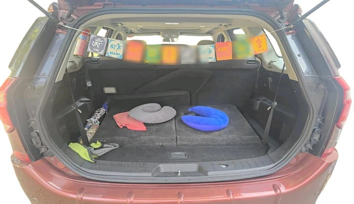 2018 Mahindra XUV500 W9, Diesel, Manual, 87,412 km, exterior