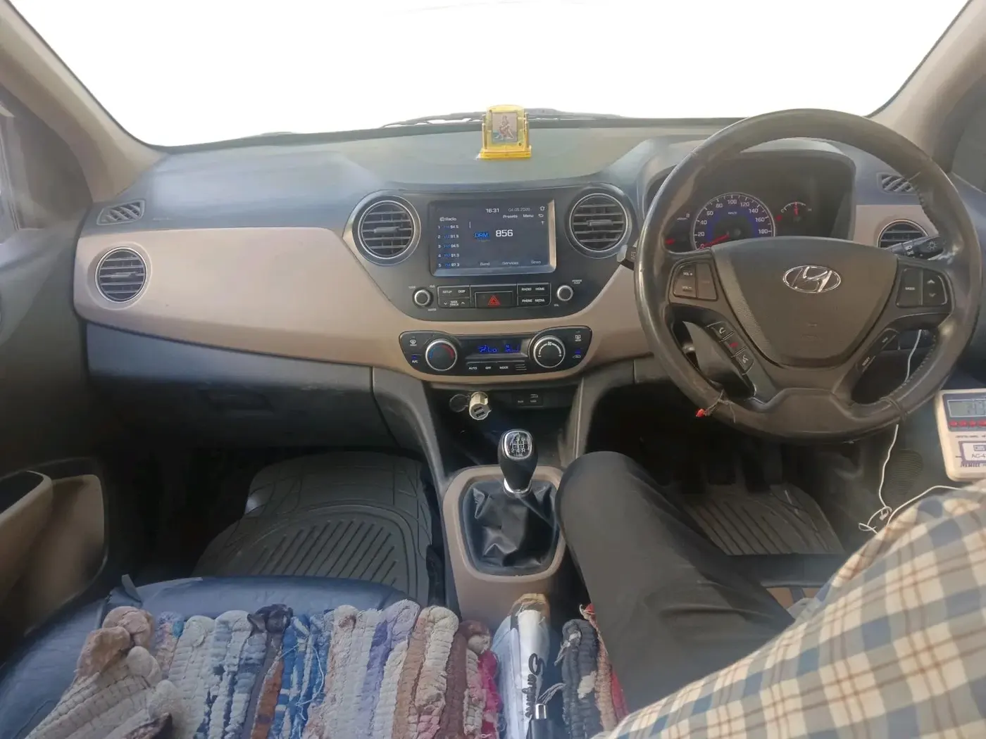 2018 Hyundai Grand i10 ASTA 1.2 KAPPA VTVT, CNG, Manual, 73,666 km, interior