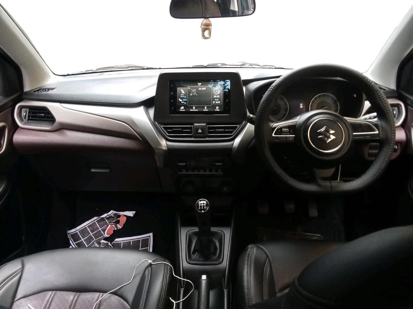 2023 Maruti FRONX DELTA PLUS 1.2MT, Petrol, Manual, 33,934 km, interior