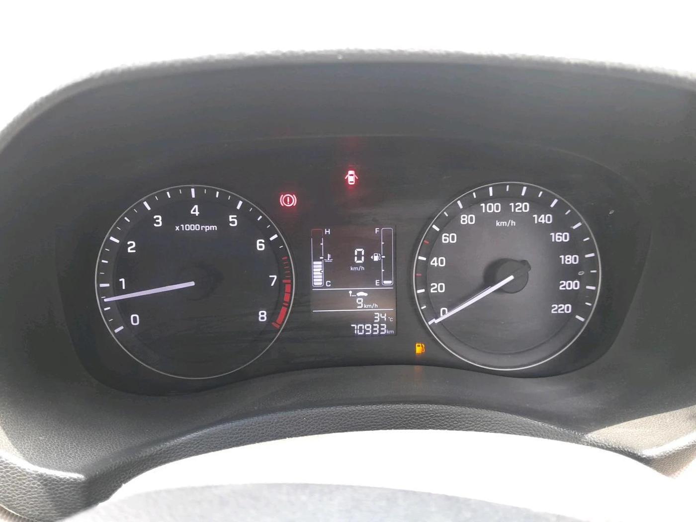2015 Hyundai Creta SX PLUS 1.6 PETROL, Petrol, Manual, 70,933 km, interior
