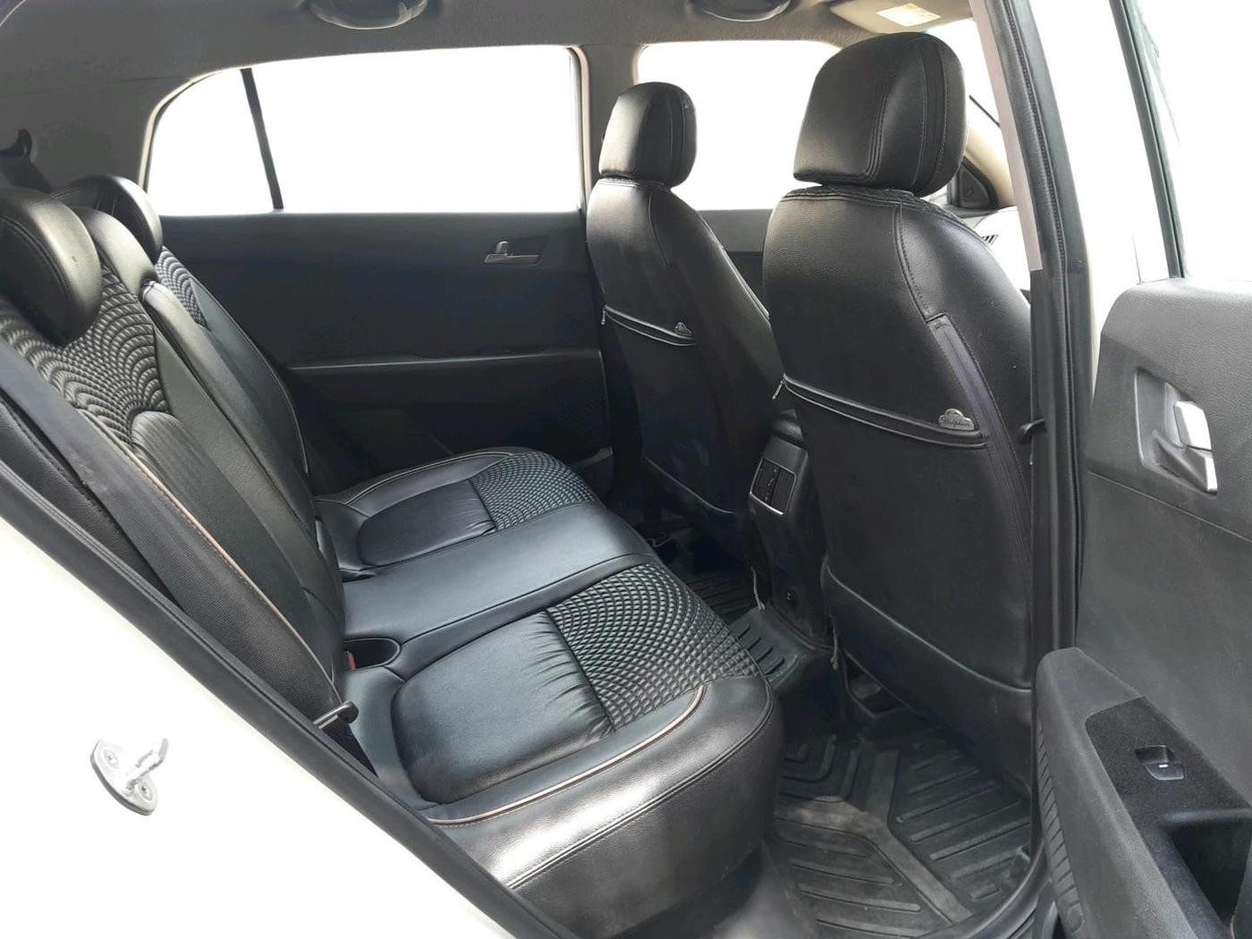 2015 Hyundai Creta SX PLUS 1.6 PETROL, Petrol, Manual, 70,933 km, interior