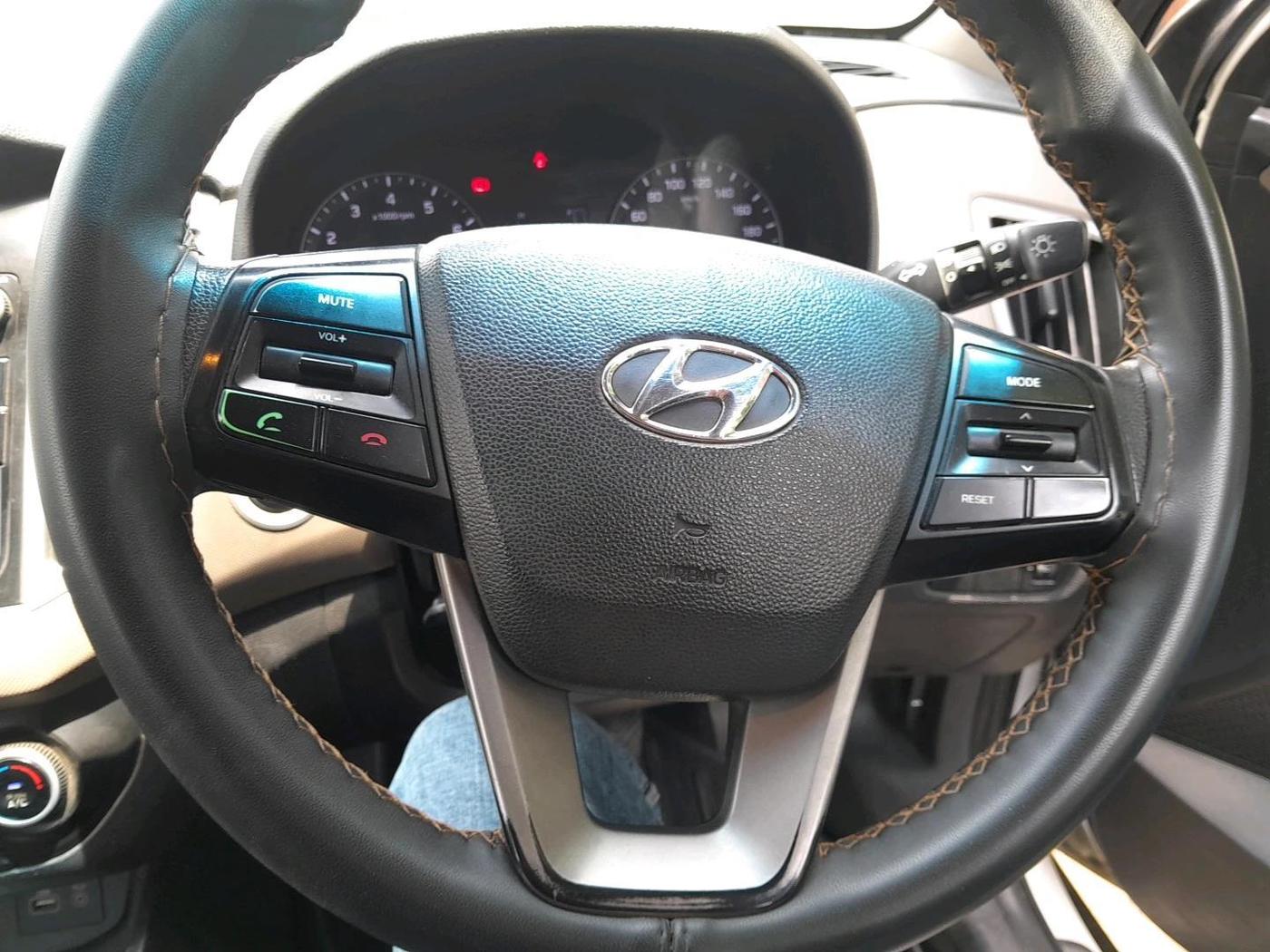 2015 Hyundai Creta SX PLUS 1.6 PETROL, Petrol, Manual, 70,933 km, interior