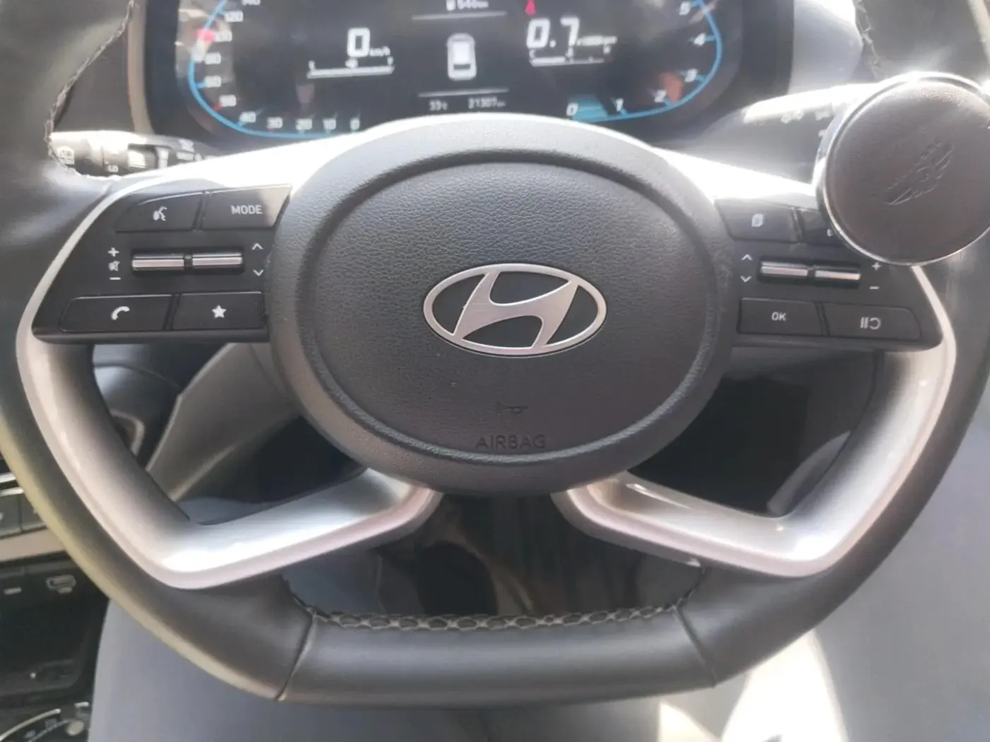 2024 Hyundai NEW I20 ASTA 1.2 MT, Petrol, Manual, 21,307 km, interior
