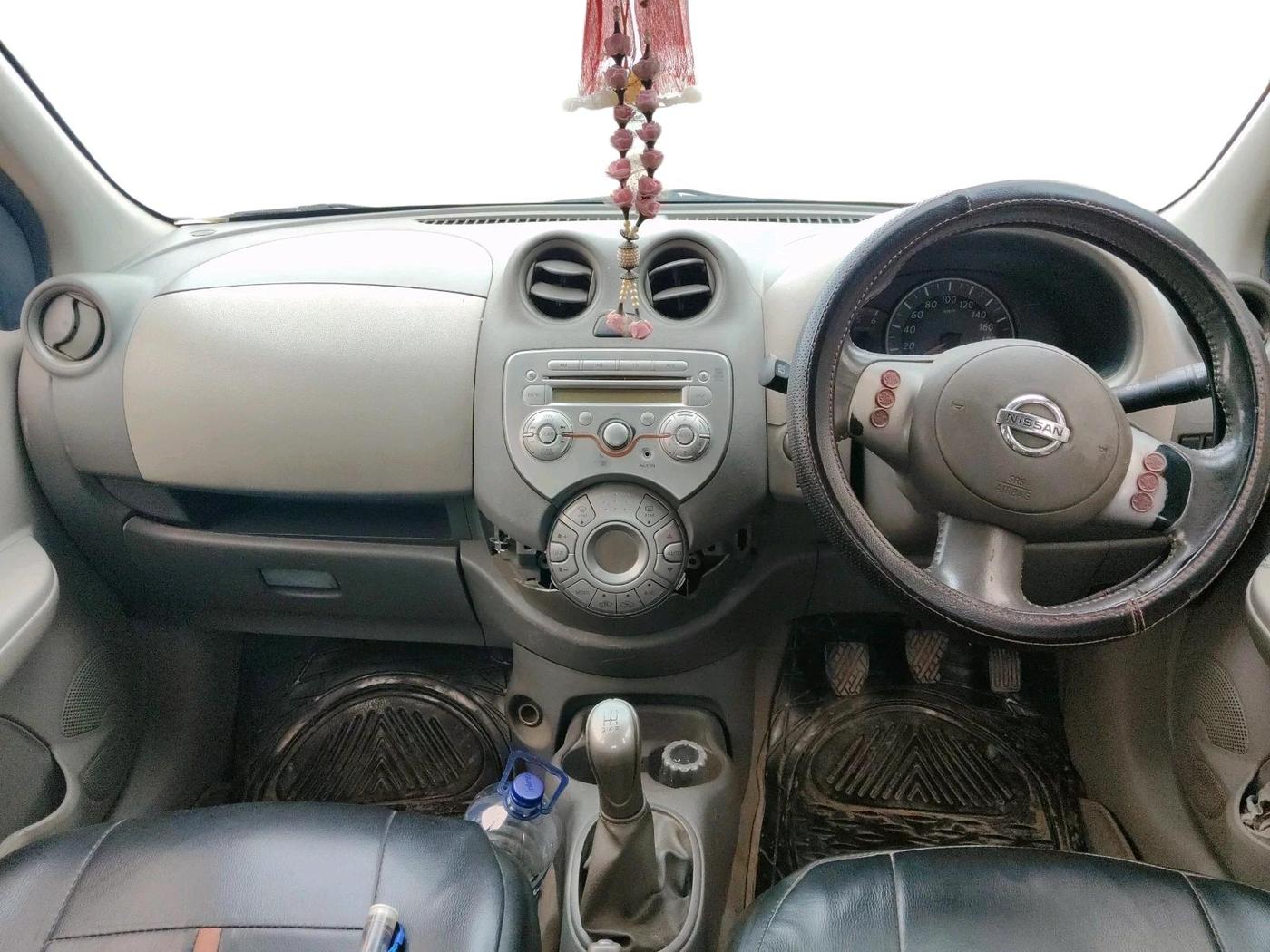 2011 Nissan Micra XV PREMIUM DIESEL, Diesel, Manual, 93,651 km, interior