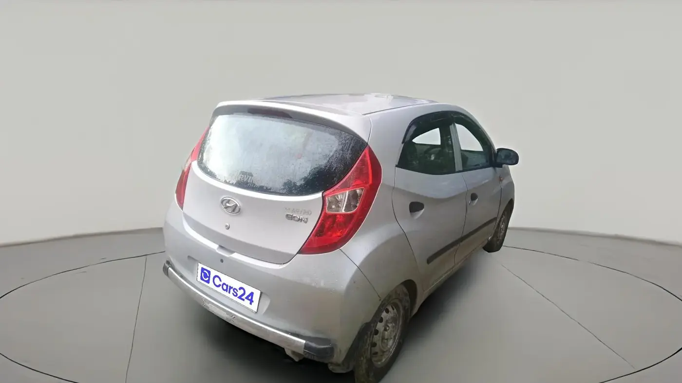 2017 Hyundai Eon ERA +, CNG, Manual, 1,43,881 km, exterior