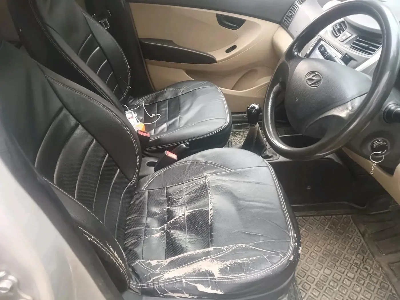 2017 Hyundai Eon ERA +, CNG, Manual, 1,43,881 km, interior