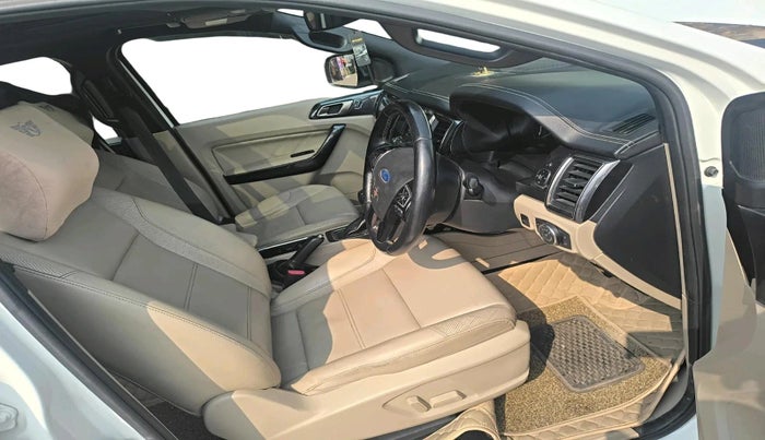 2019 Ford Endeavour TITANIUM PLUS 2.2 4X2 AT SUNROOF, Diesel, Automatic, 1,54,340 km, interior