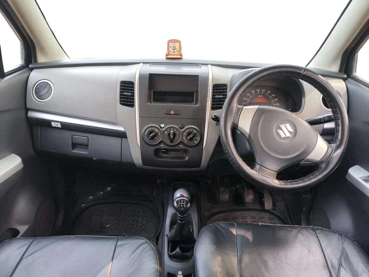 2011 Maruti Wagon R 1.0 LXI, CNG, Manual, 79,861 km, interior