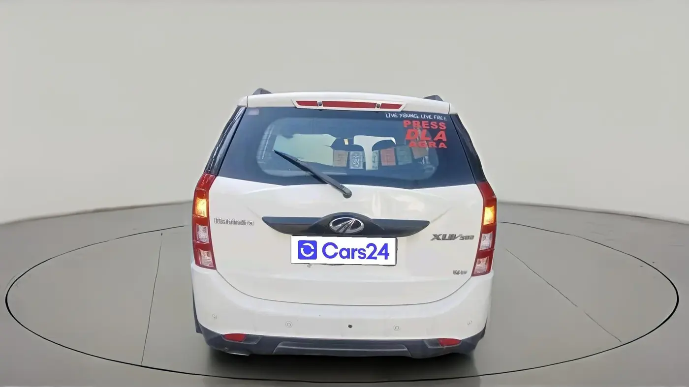 2017 Mahindra XUV500 W6, Diesel, Manual, 1,08,443 km, exterior