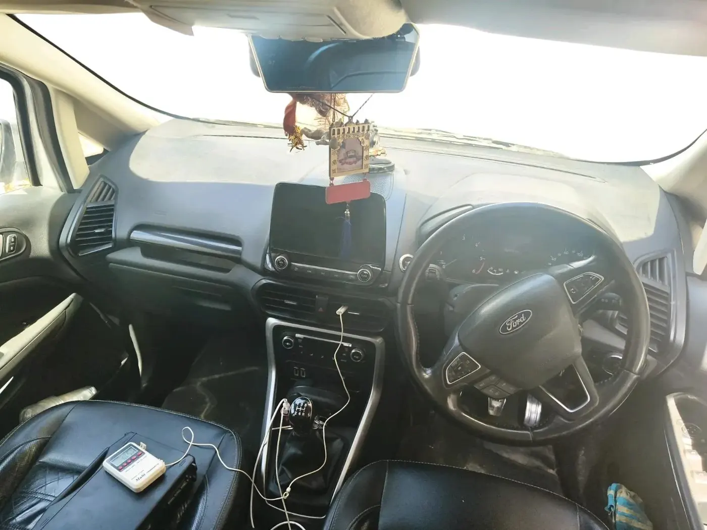 2018 Ford Ecosport TITANIUM + 1.5L DIESEL, Diesel, Manual, 1,62,358 km, interior