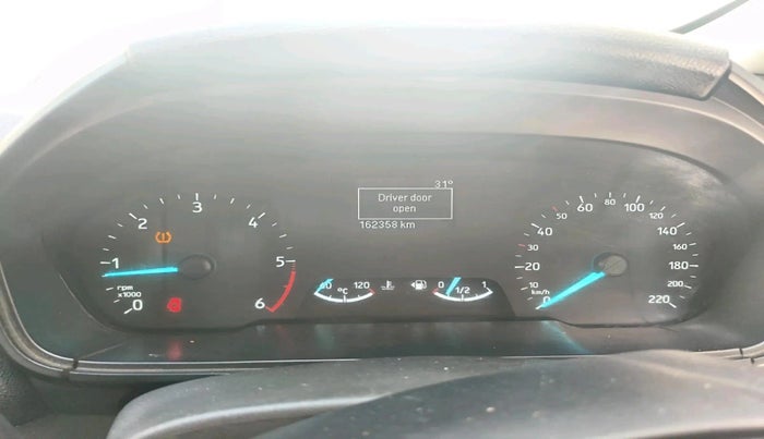 2018 Ford Ecosport TITANIUM + 1.5L DIESEL, Diesel, Manual, 1,62,358 km, interior