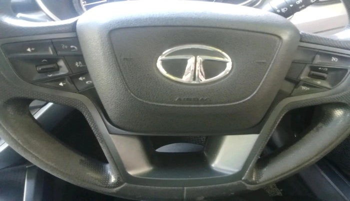 2020 Tata Harrier XT PLUS 2.0L KRYOTEC DARK EDITON, Diesel, Manual, 1,23,692 km, interior