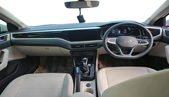 2025 Volkswagen VIRTUS HIGHLINE TSI 1.0 AT, Petrol, Automatic, 6,001 km, interior