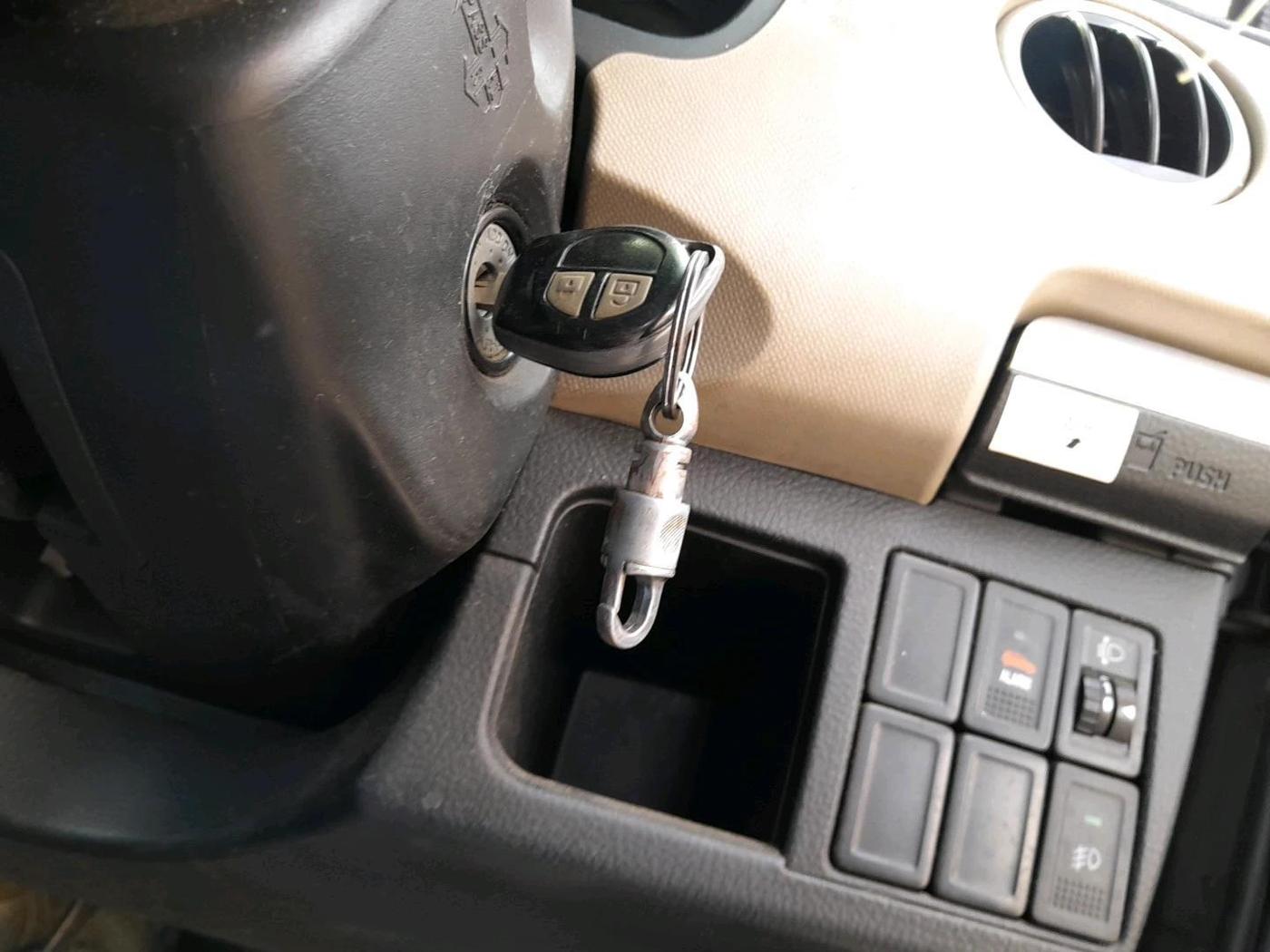 2016 Maruti Wagon R 1.0 VXI, Petrol, Manual, 55,969 km, interior