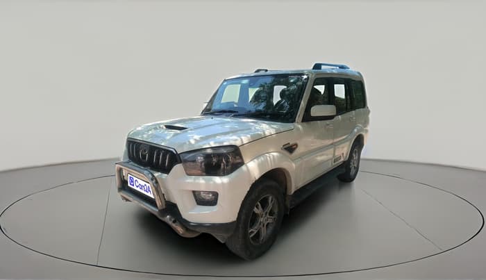 2015 Mahindra Scorpio S10, Diesel, Manual, 99,747 km, exterior