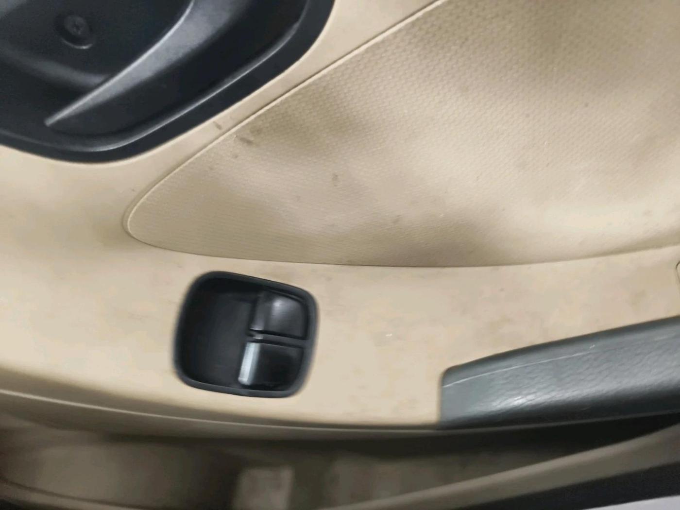 2014 Hyundai Eon ERA +, Petrol, Manual, 43,491 km, interior