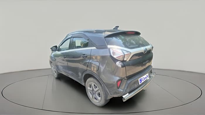 2023 Tata NEXON XM PLUS SUNROOF PETROL, Petrol, Manual, 35,556 km, exterior