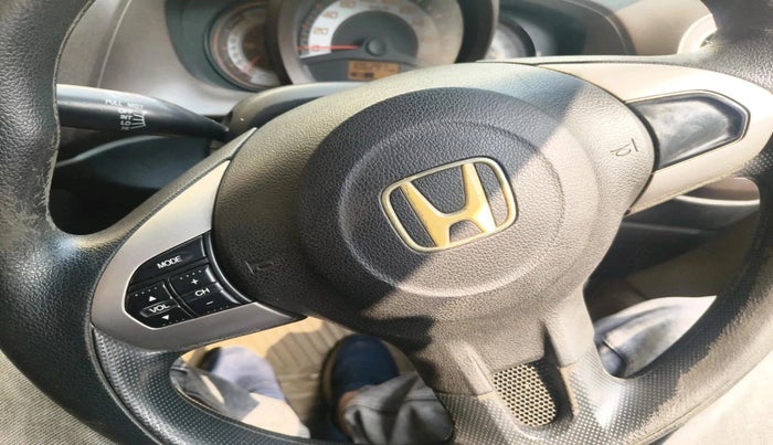 2013 Honda Brio S MT, Petrol, Manual, 1,06,297 km, interior