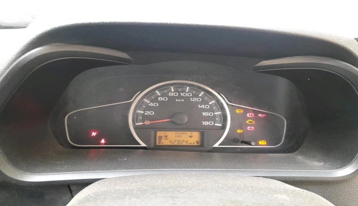 2020 Maruti Alto LXI CNG, CNG, Manual, 42,924 km, interior