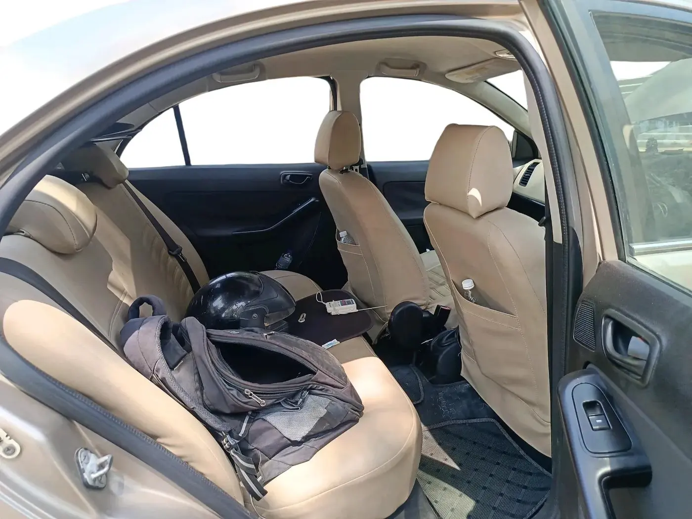 2014 Tata Zest XMS PETROL, Petrol, Manual, 89,054 km, interior