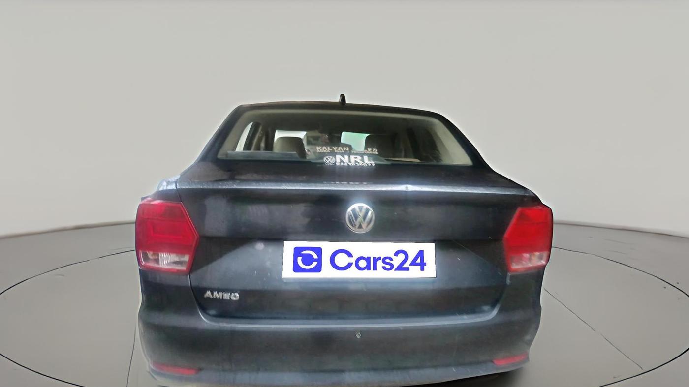 2017 Volkswagen Ameo COMFORTLINE 1.2L, Petrol, Manual, 1,57,428 km, exterior