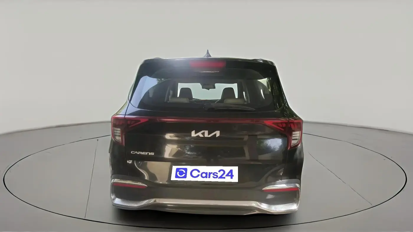 2022 KIA CARENS LUXURY PLUS 1.5 DIESEL 7 STR, Diesel, Manual, 1,13,163 km, exterior
