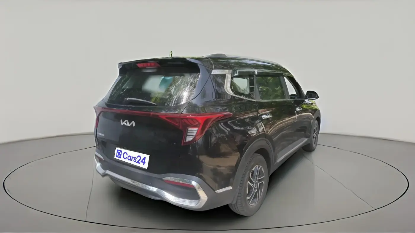 2022 KIA CARENS LUXURY PLUS 1.5 DIESEL 7 STR, Diesel, Manual, 1,13,163 km, exterior