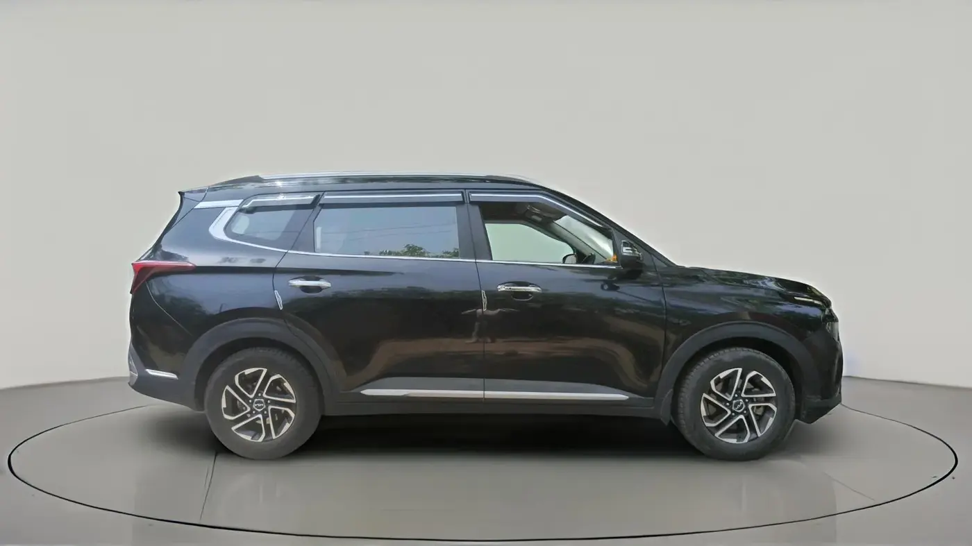 2022 KIA CARENS LUXURY PLUS 1.5 DIESEL 7 STR, Diesel, Manual, 1,13,163 km, exterior