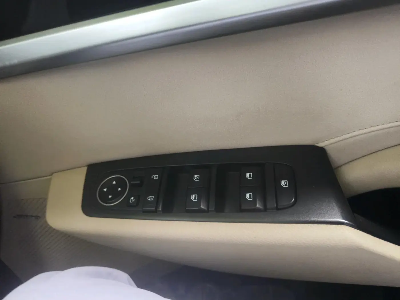 2022 KIA CARENS LUXURY PLUS 1.5 DIESEL 7 STR, Diesel, Manual, 1,13,163 km, interior