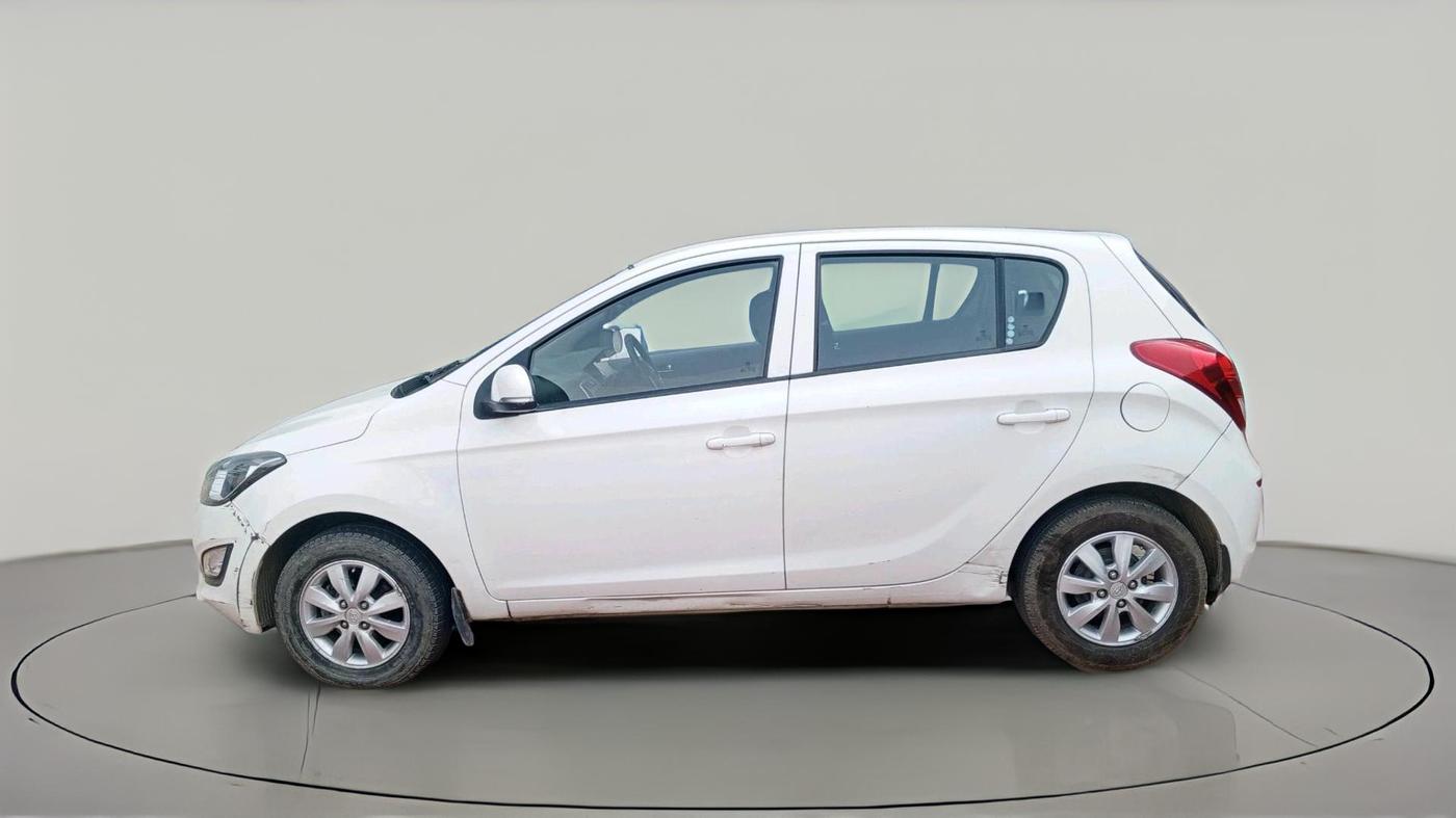 2012 Hyundai i20 SPORTZ 1.2, Petrol, Manual, 1,02,957 km, exterior