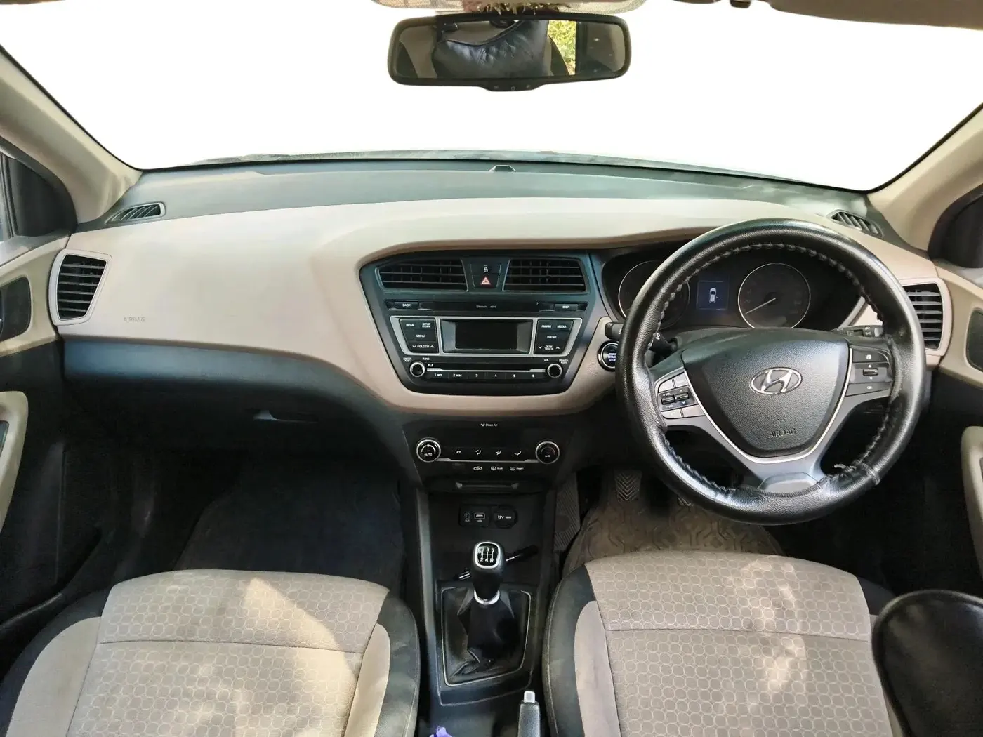 2016 Hyundai Elite i20 ASTA 1.2, Petrol, Manual, 57,050 km, interior