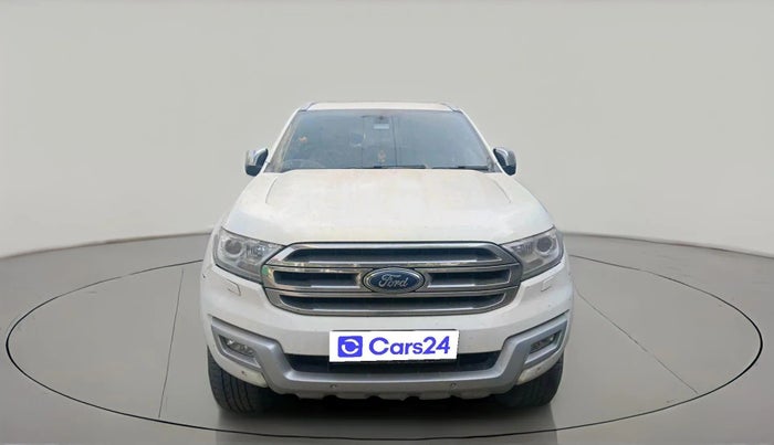 2016 Ford Endeavour TITANIUM 3.2 4X4 AT, Diesel, Automatic, 1,11,483 km, exterior