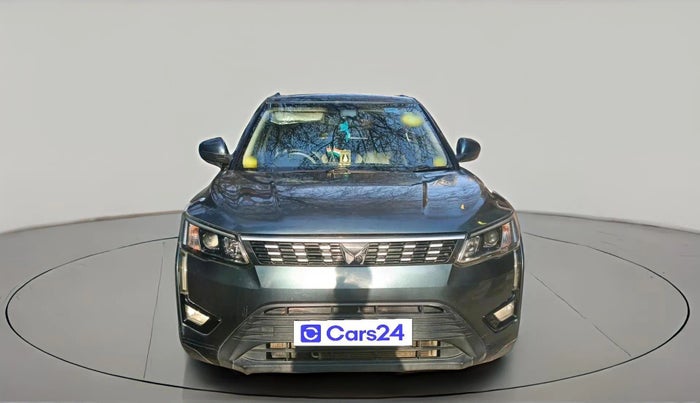 2023 Mahindra XUV300 W4 1.2 PETROL, Petrol, Manual, 51,017 km, exterior