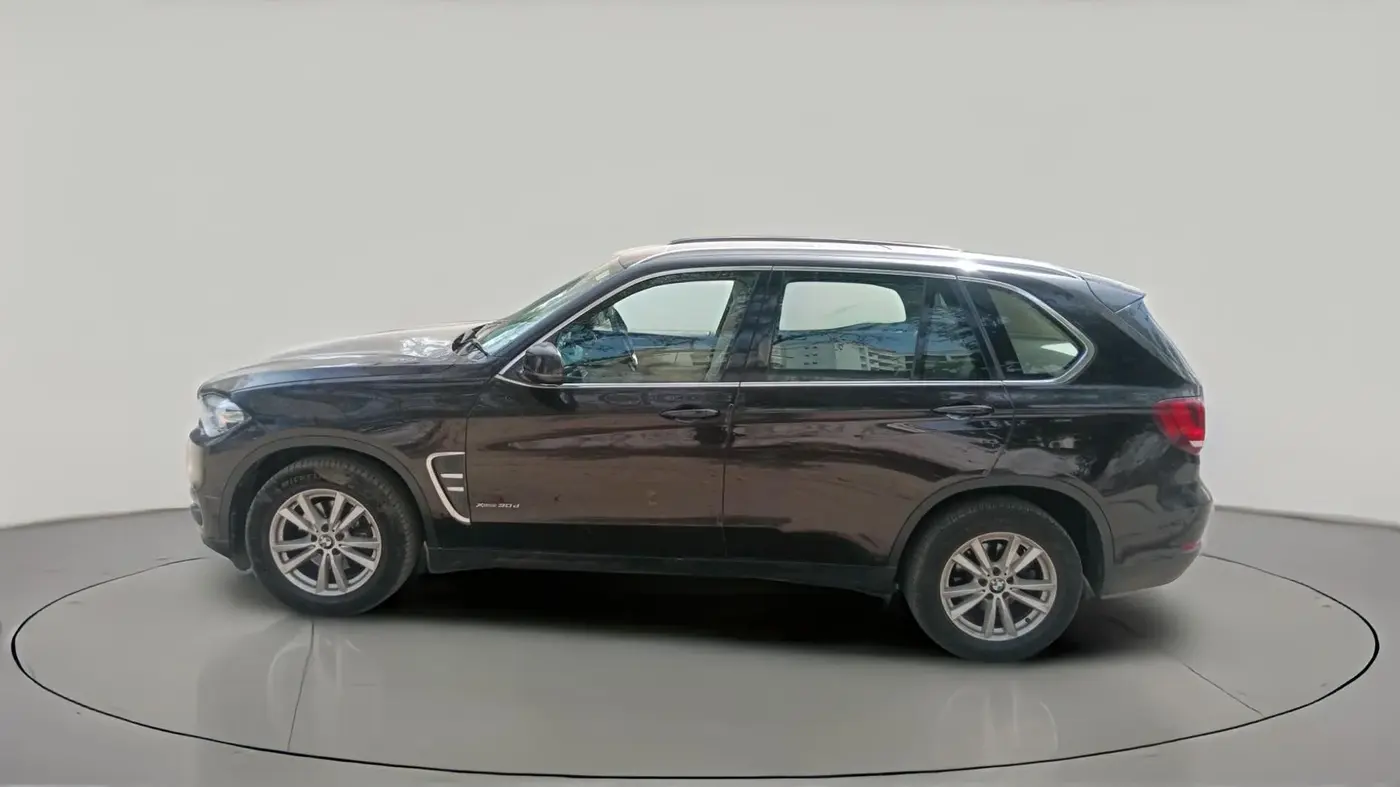 2014 BMW X5 xDrive 30d, Diesel, Automatic, 1,17,368 km, exterior