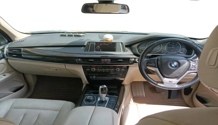 2014 BMW X5 xDrive 30d, Diesel, Automatic, 1,17,368 km, interior
