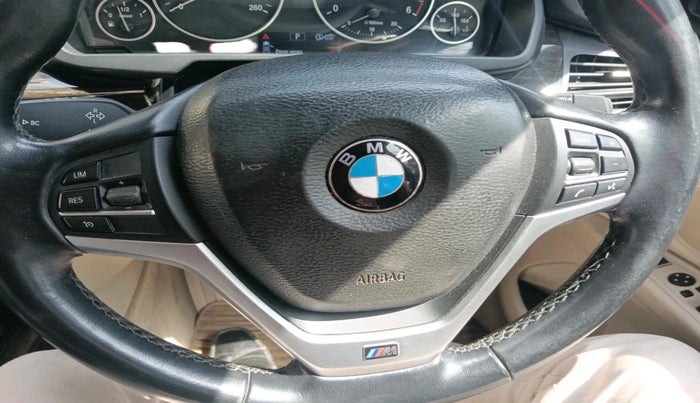 2014 BMW X5 xDrive 30d, Diesel, Automatic, 1,17,368 km, interior