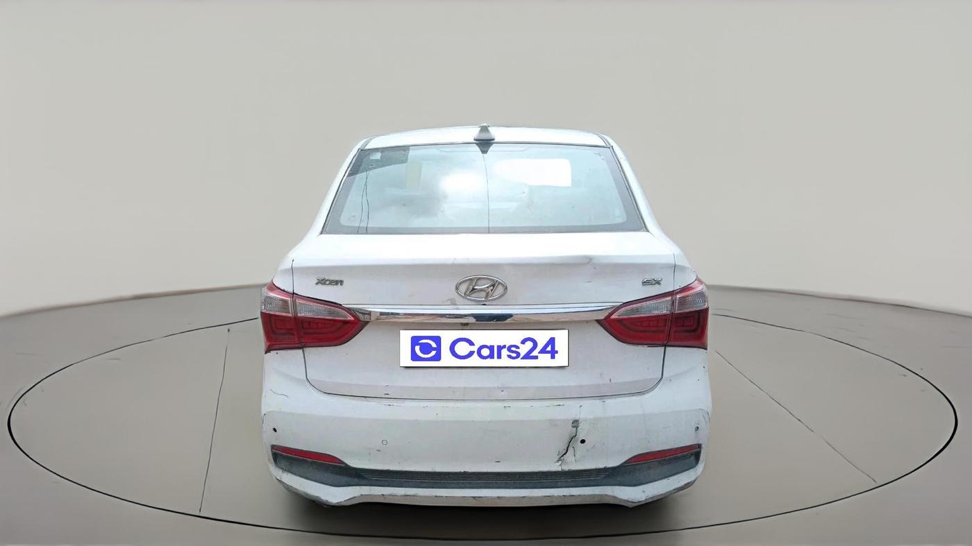 2017 Hyundai Xcent SX 1.2 CRDI, Diesel, Manual, 1,09,151 km, exterior