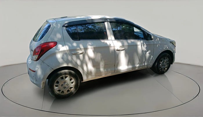 2013 Hyundai i20 MAGNA 1.4 CRDI, Diesel, Manual, 1,05,538 km, exterior