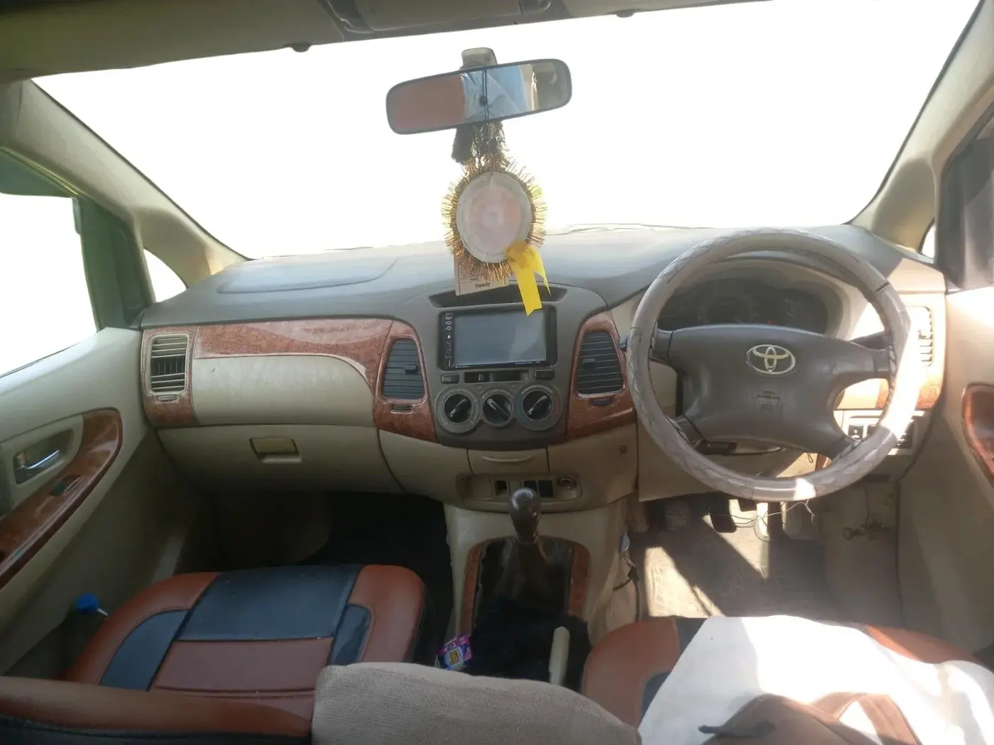 2008 Toyota Innova 2.5 G2, Diesel, Manual, 3,45,373 km, interior