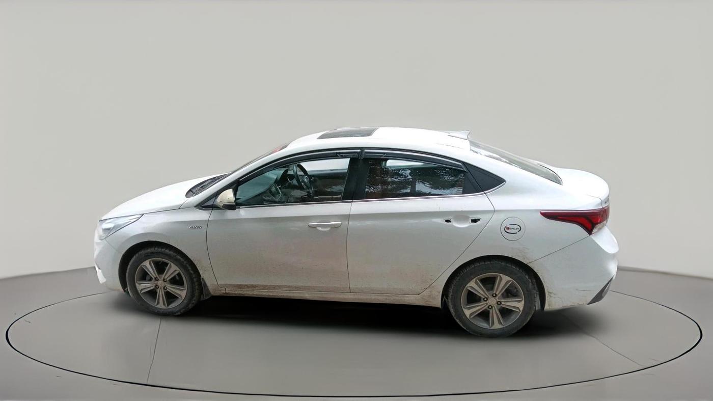2018 Hyundai Verna 1.6 CRDI SX + AT, Diesel, Automatic, 1,36,375 km, exterior